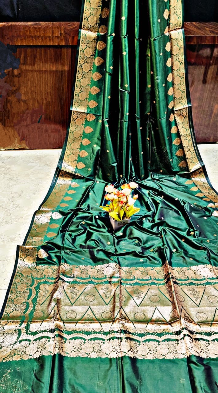 Emerald Green Monipuri Resham Silk Saree – Handcrafted Elegance with Silk Mark & Blouse Piece  Emerald Green Monipuri Resham Silk Saree – Handcrafted Elegance with Silk Mark & Blouse Piece