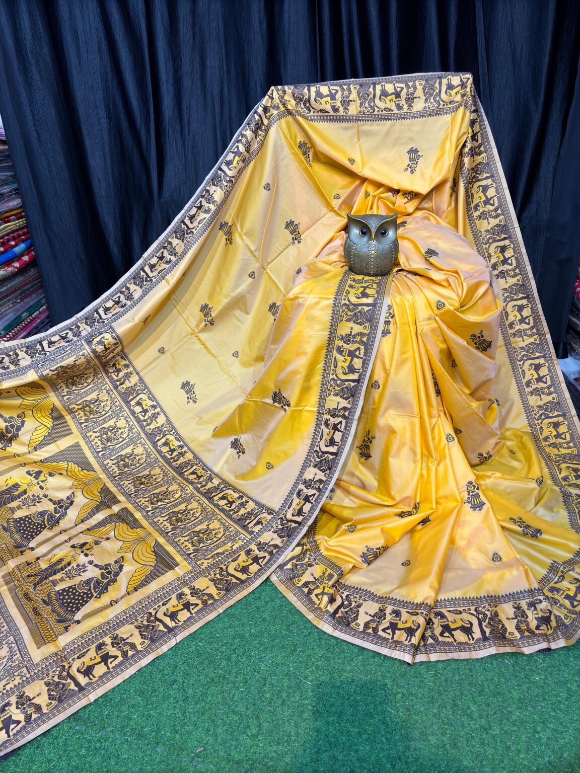 Golden Dusk Yellow & Black Handcrafted Bishnupuri Silk Saree