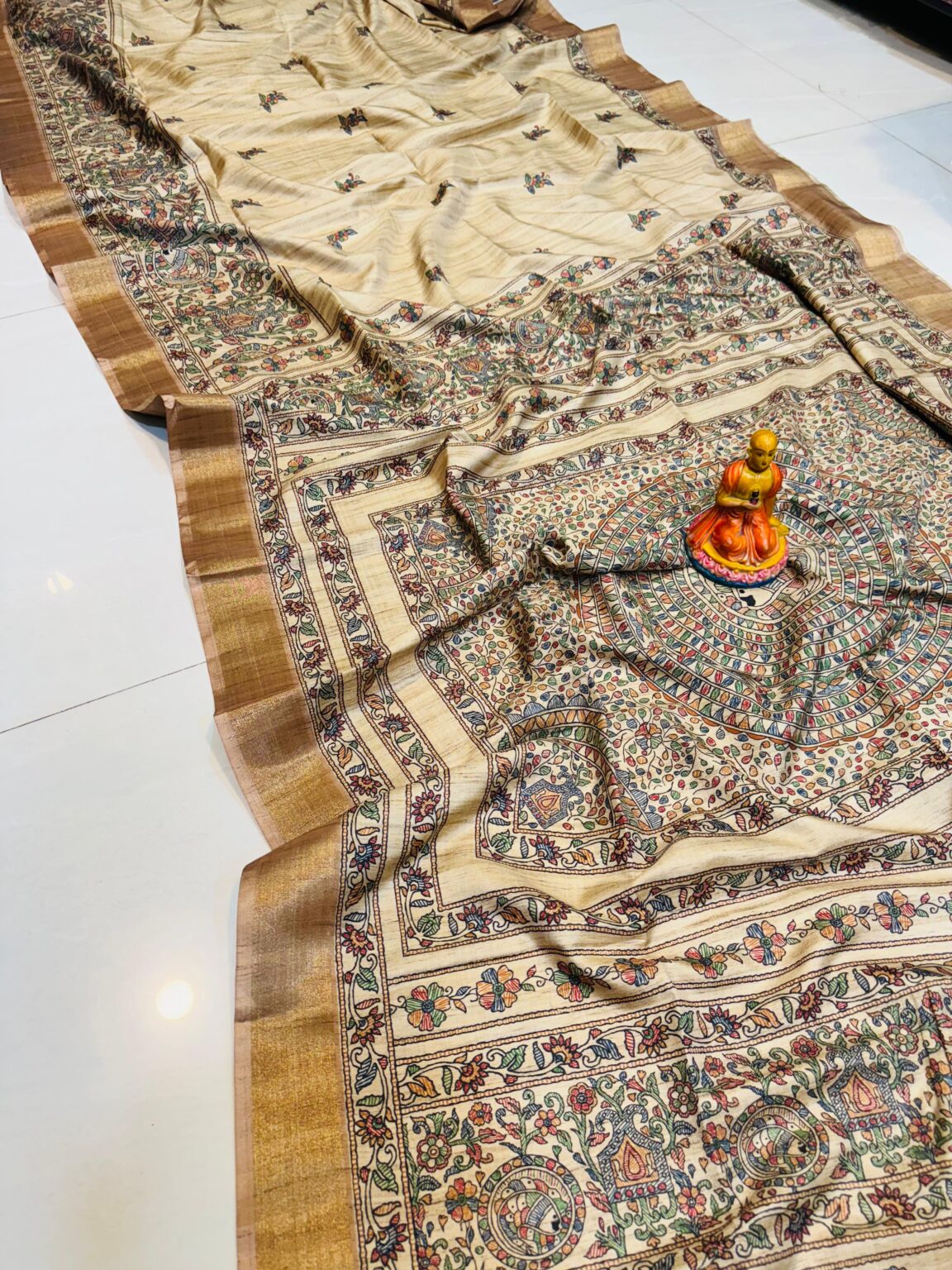 Handcrafted Tussar Silk Saree with Madhubani-Inspired Floral & Circular Motifs – Beige & Bronze