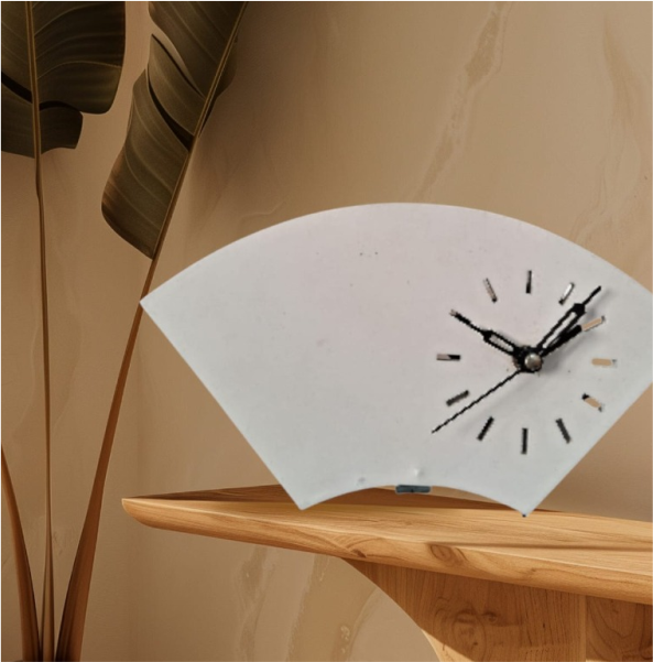 Dcute in Wooden Table Watch
