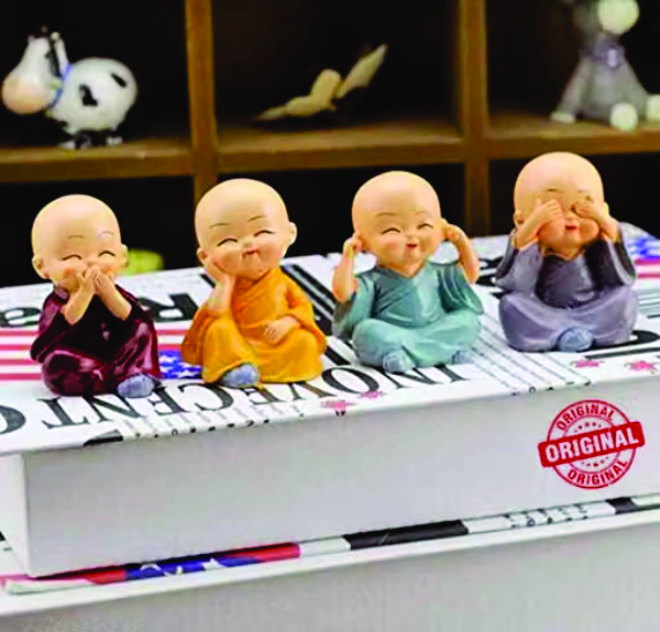 Attractive Showpieces & Collectibles