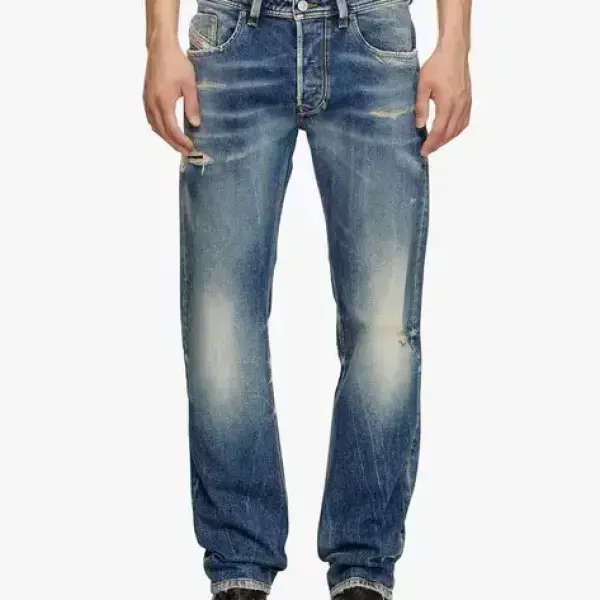 DIESEL-1985 Larkee Regular Fit Cotton Jeans